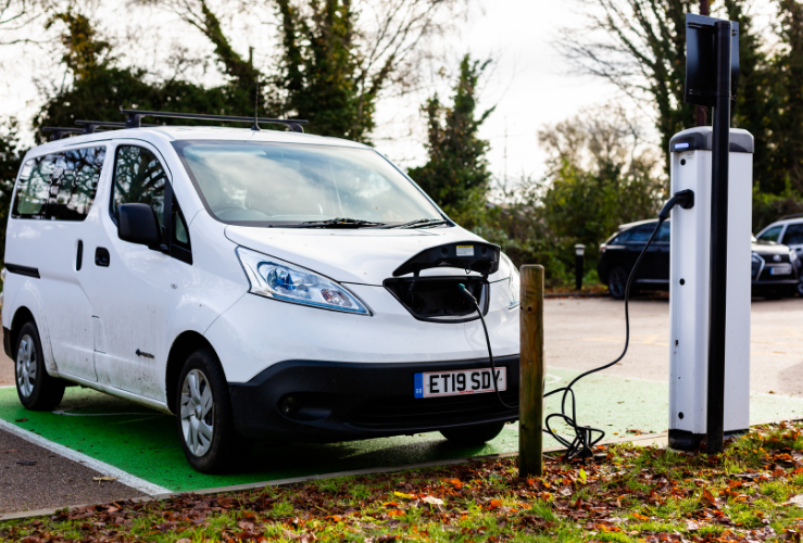 Nissan E NV200