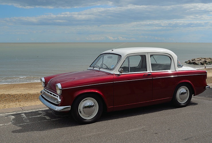 Hillman Minx on seafront