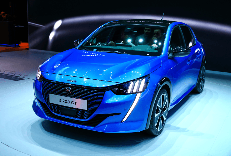 Peugeot e-208 GT