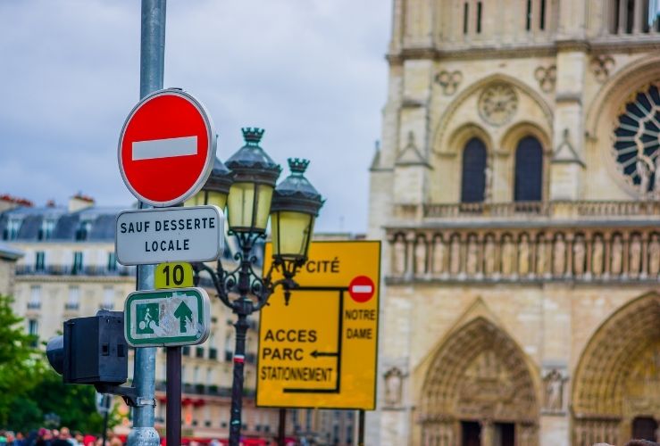 French road signs