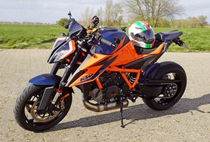 KTM 1290 Super Duke Motorcylce